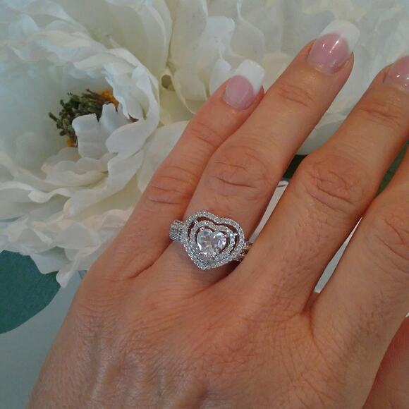NEW Heart Ring Size 8 Silver 925 Simulated Diamonds Love Heart Wide Band Layered - Picture 7 of 14